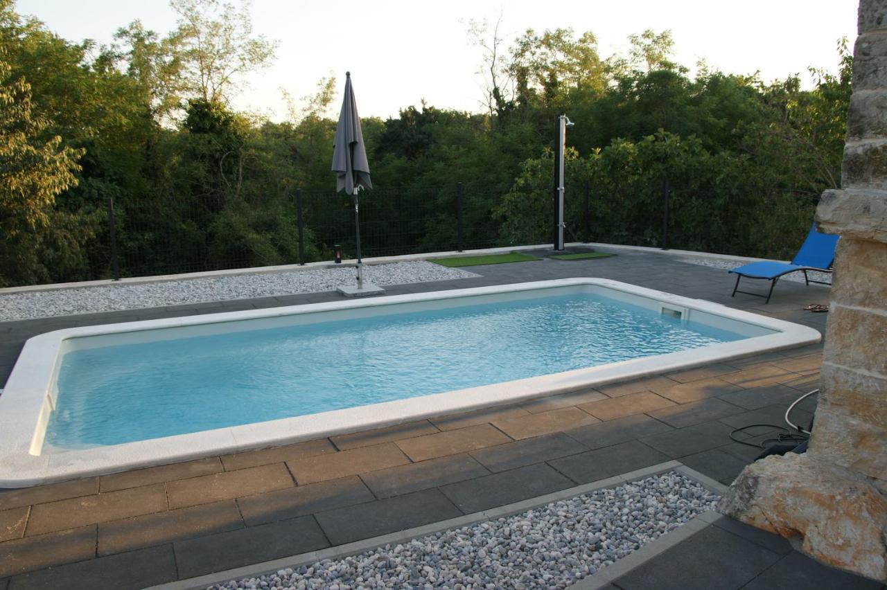 Villa Lita Pazin Extérieur photo